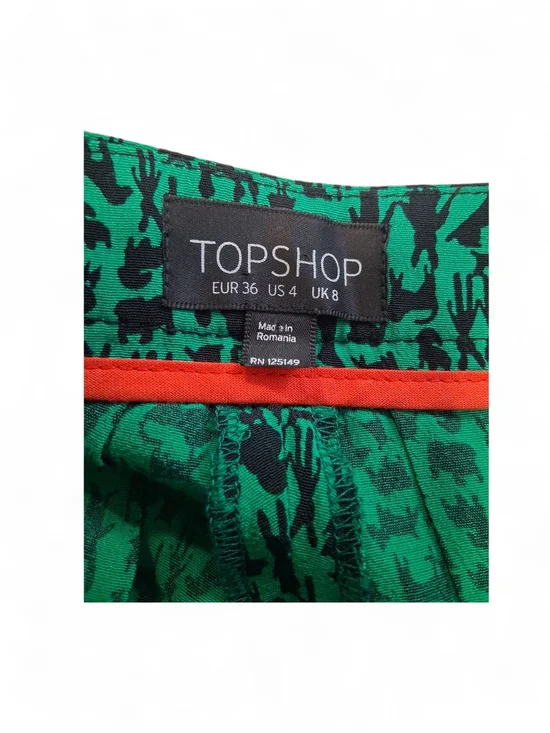TopShop High Waisted Shorts Green Black Whimsy Animal Print Womens Size 4 - Picture 4 of 7